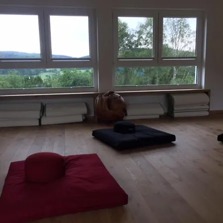 Haus Achtsamzeit بيت للعطل *