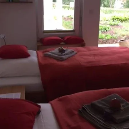 Haus Achtsamzeit بيت للعطل *